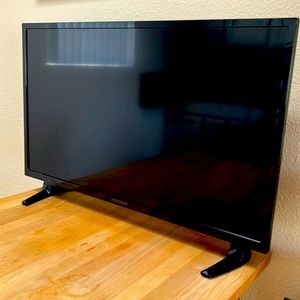 LCD TV